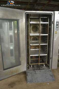 Pr�ctico horno turbo programable