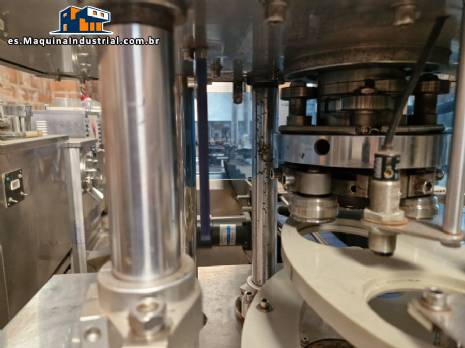 Cerradora de latas autom�tica de acero inoxidable Levapack