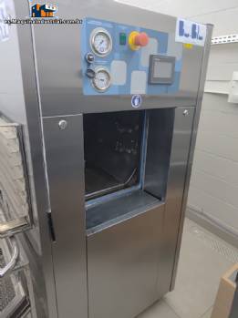Autoclave horizontal de vapor de acero inoxidable Phoenix Luferco de 317 litros