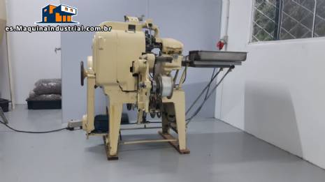 Cortador y empacador de doble giro para dulces dulces de pl�tano