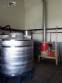 Lnea de fbrica para la produccin de cervezas de barril de 15.000 litros con cocina de tres bloques