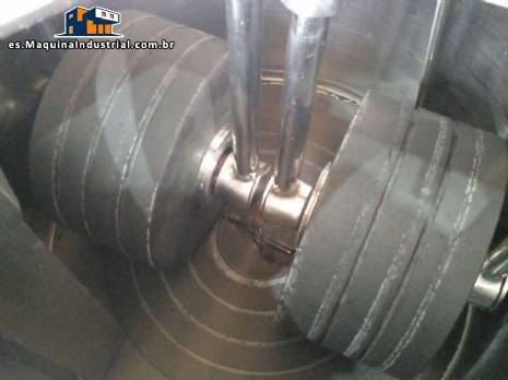 La l�nea completa para la fabricaci�n de chocolate bean to bar de Mecal