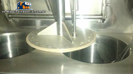 Prensa para extracci�n de esencias vegetales