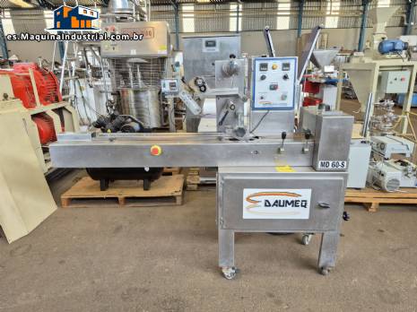 M�quina envasadora flow pack Daumeq de 60 unidades por minuto