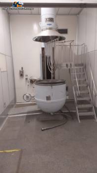 Mezcladora planetaria con cuba basculante con camisa de calentamiento, Inco 500 litros