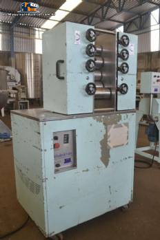 L�nea para la producci�n de chocolate JAF Inox