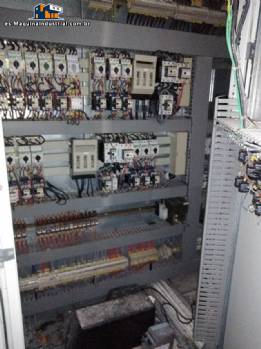 Silos con estructura para recepci�n, almacenamiento y transporte de harina y az�car