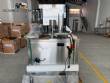 M�quina autom�tica de sellado y taponado de latas Hualian Machinery