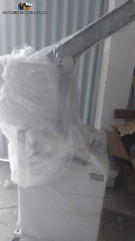 Divisor y aplanador autom�tico para masa de pizza DELL'ORO