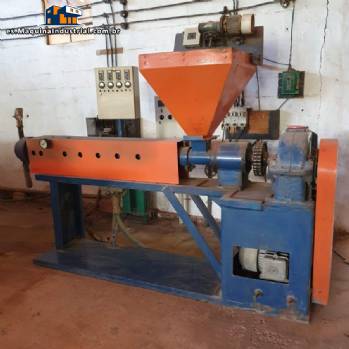 Extrusora para el reciclaje de LBPE y AEPPE con husillo de 90 mm
