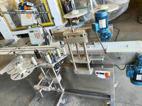 Aplicador de sellos para cartuchos de 3 solapas para productos importados con cabezal de impresión doble Tecmaes Aplicador de sellos para cartuchos de 3 solapas para productos importados con cabezal de impresión doble Tecmaes