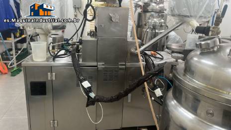 Línea de producción de cápsulas de gel blando, con capacidad para encapsular hasta 24.000 cápsulas por hora. Línea de producción de cápsulas de gel blando, con capacidad para encapsular hasta 24.000 cápsulas por hora.